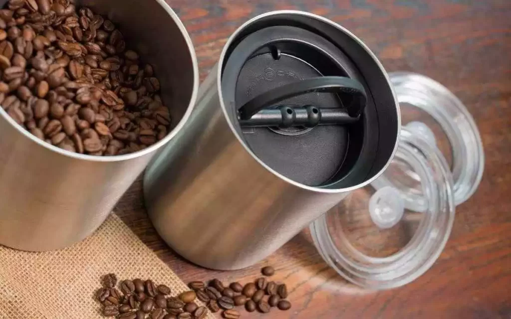 نمونه‌ی یک ظرف مناسب برای نگه‌داری قهوه